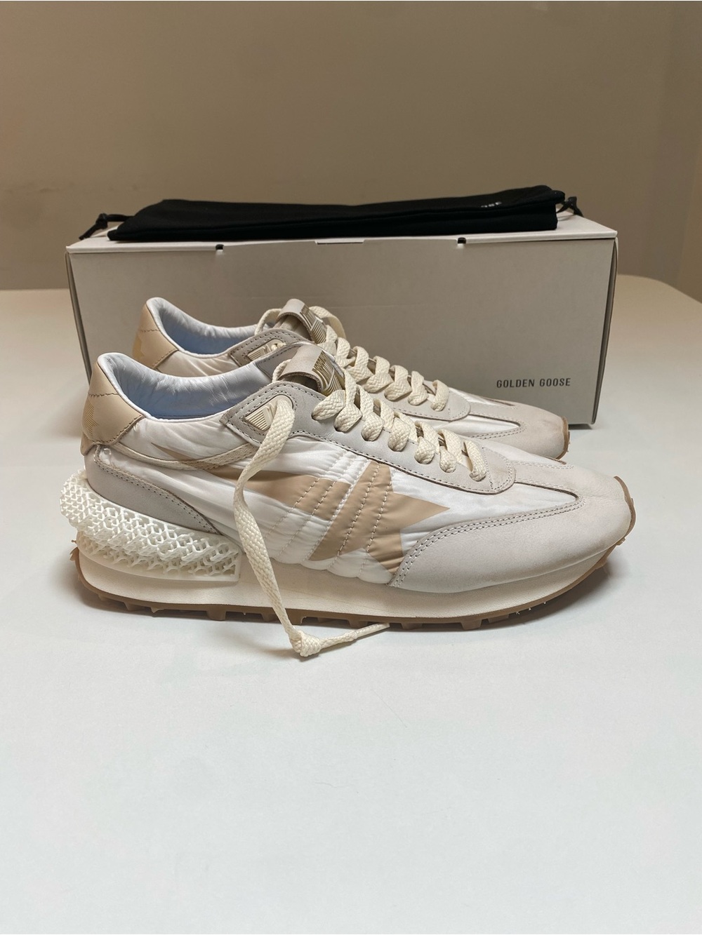 Golden Goose Women’s Marathon Sneaker in White Beige Nylon/Gray sz 36 New in Box